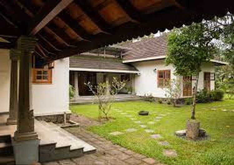 କେରଳର ଭୈାତିକ୍ ଘର