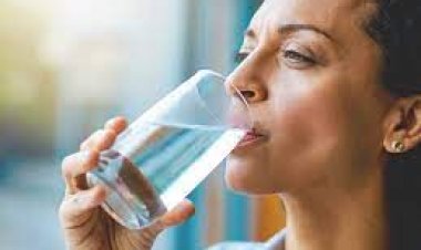 ଶରୀରରେ ଅଧିକ ଜଳ ରକ୍ତରେ କମାଏ ସୋଡିୟମ୍