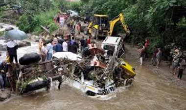 ବ୍ୟାପକ କ୍ଷୟକ୍ଷତିକୁ ରାଜ୍ୟ ବିପର୍ଯ୍ୟୟ ଘୋଷଣା କଲା ହିମାଚଳ Share on :