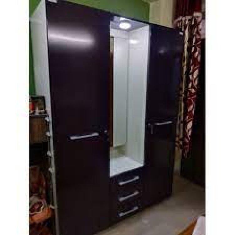 ଉତ୍ତର ଦିଗରେ କେଉଁ ଜିନିଷ ରଖିଲେ ହୋଇଥାଏ ଧନବୃଦ୍ଧି