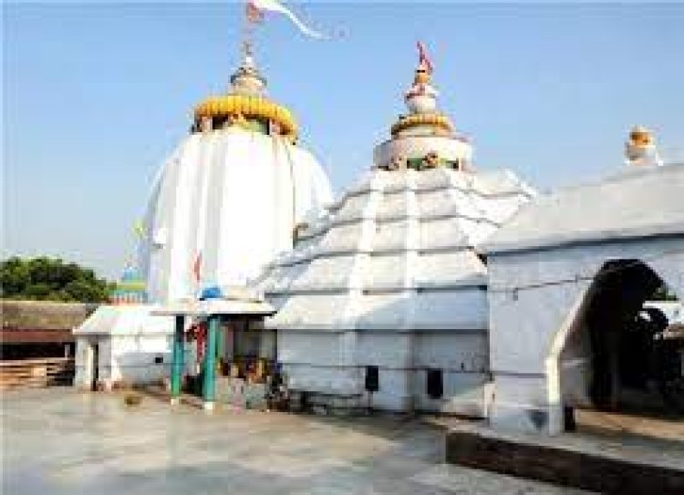 ଚଳଚଞ୍ଚଳ ବାବା ଧବଳେଶ୍ୱରଙ୍କ ପୀଠ