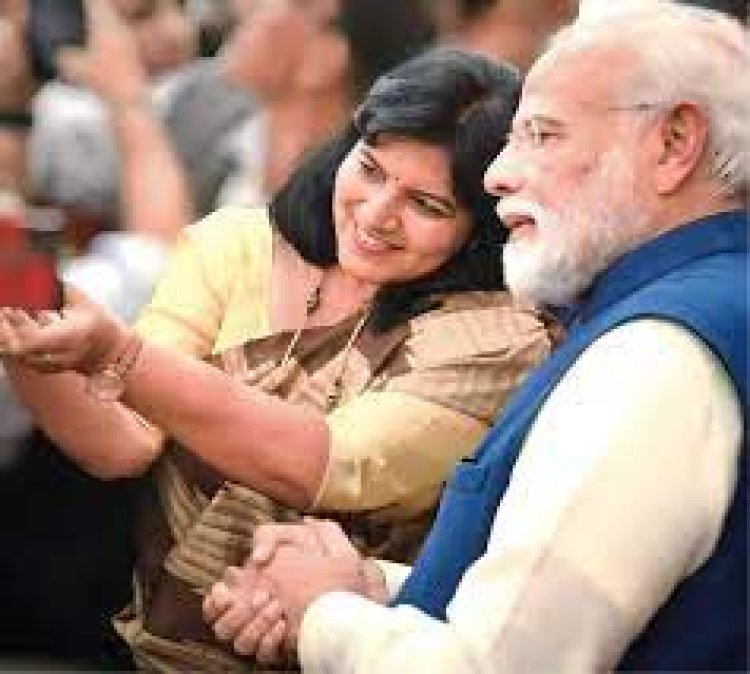 ମୋଦୀଙ୍କ ସହ ସେଲଫି ନେଲେ ଅପରାଜିତା