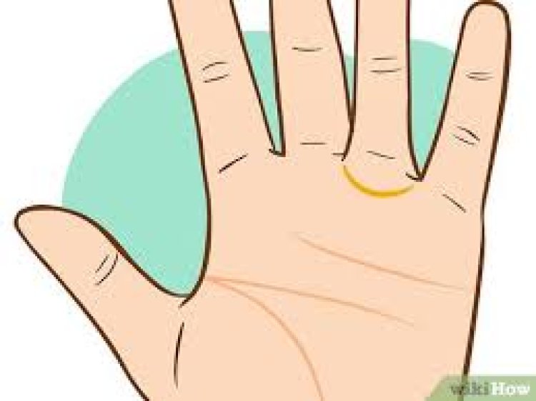 ଆପଣଙ୍କ ହାତରେ ଯଦି ଏହି ଚିହ୍ନ ଅଛି ତାହେଲେ ଆପଣ ବହୁତ ଭାଗ୍ୟବାନ