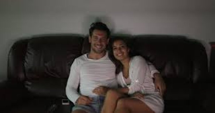 ଆପଣ ପର୍ଣ୍ଣ ଭିଡିଓ ଦେଖୁଛନ୍ତି କି: ସାବଧାନ