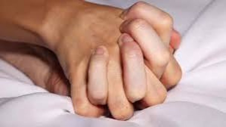 କାହିଁକି ଶାରୀରିକ ସମ୍ପର୍କକୁ ନାଁ କରନ୍ତି ମହିଳା?