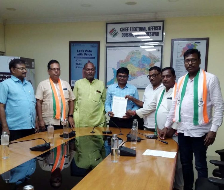 ହାଟଡିହୀ ବି.ଡି.ଓ. ଙ୍କ ନିର୍ବାଚନ ଆଚରଣ ବିଧି ଉଲ୍ଲଙ୍ଘନ ସମ୍ପର୍କରେ ସିଇଓଙ୍କ ନିକଟରେ କଂଗ୍ରେସର ଅଭିଯୋଗ