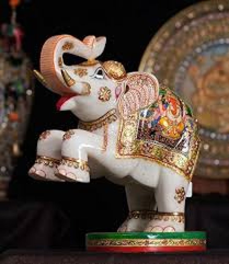 ଘରେ ରଖନ୍ତୁ ହାତୀ ପ୍ରତୀମା,ସୌଭାଗ୍ୟ ଆଣେ