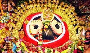 ସୁନାବେଶ ଦିନ କେଉଁ ଅଳଙ୍କାର ପିନ୍ଧନ୍ତି ତିନି ଠାକୁର ?