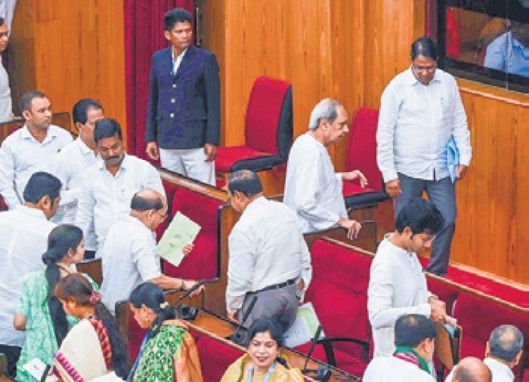 Opposition Members Walk Out to Protest Against Inaction Regarding Odisha Governor Das's Son