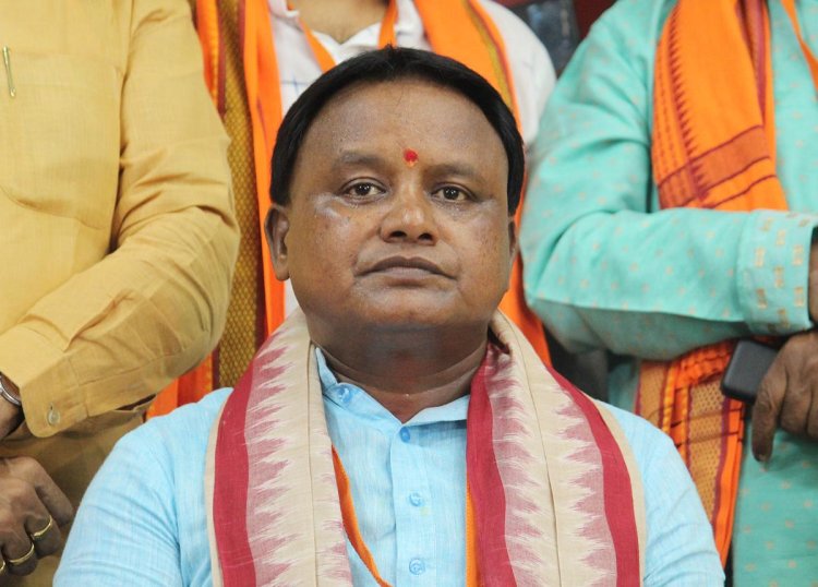 CM Mohan Charan Majhi announces the lifting of the ban on home guard recruitment in Odisha.