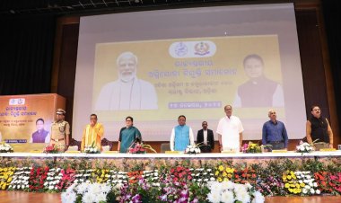 ୮୨୬ ଜଣ ଆଗ୍ନିକ ଓ ୧୧୫ ଜଣ ଆଗ୍ନିକ ଗାଡିଚାଳକଙ୍କୁ ନିଯୁକ୍ତିପତ୍ର ପ୍ରଦାନ