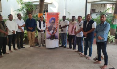 କଟକ ଶକ୍ତିନଗର କଂଗ୍ରେସ କାର୍ଯ୍ୟାଳୟ ରେ ପୂର୍ବତନ ପ୍ରଧାନମନ୍ତ୍ରୀ ଡ଼କ୍ଟର ମନମୋହନ ସିଂହ ଙ୍କ ବିୟୋଗରେ ଶ୍ରଦ୍ଧାଞ୍ଜଳି 